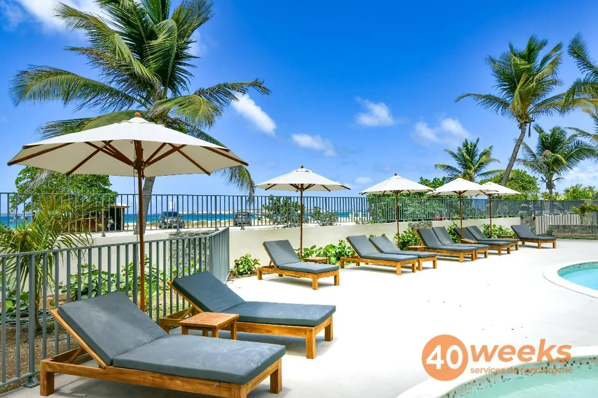 La Belle Bleue Direct Access To Orient Bay Beach Swimming Pool, 2 Bedrooms Feriehus