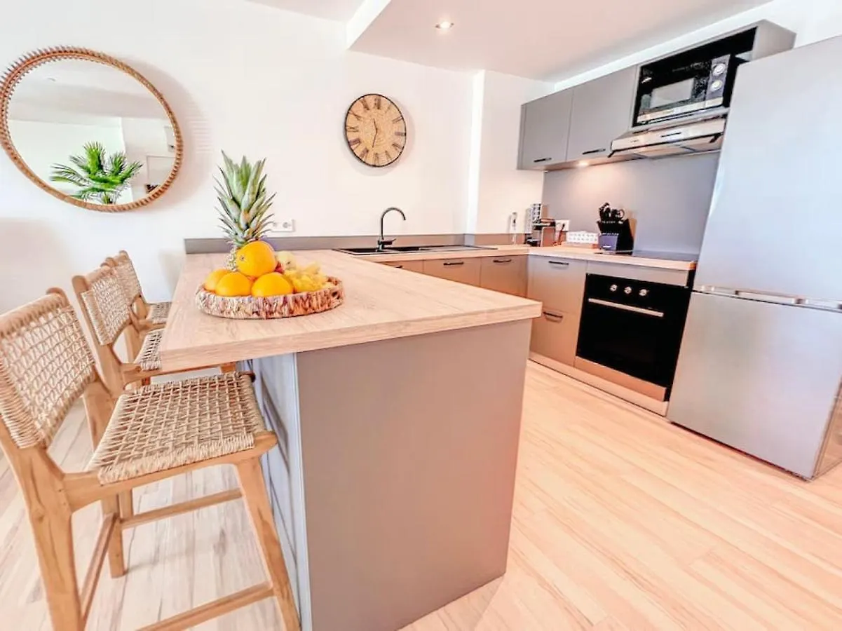 度假居 La Belle Bleue Direct Access To Orient Bay Beach Swimming Pool, 2 Bedrooms 法屬聖馬丁/荷屬聖馬丁